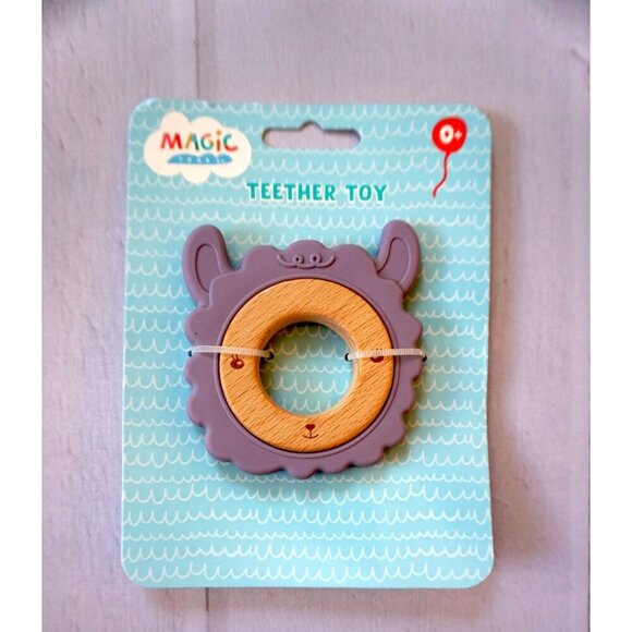 Magic Years 3" Llama Wood and Silicone Teether - Picture 3 of 9